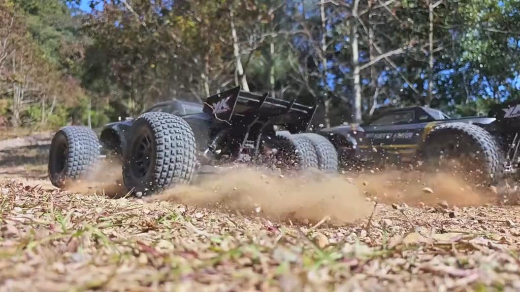 YIKONG YK9071 RC CAR 2